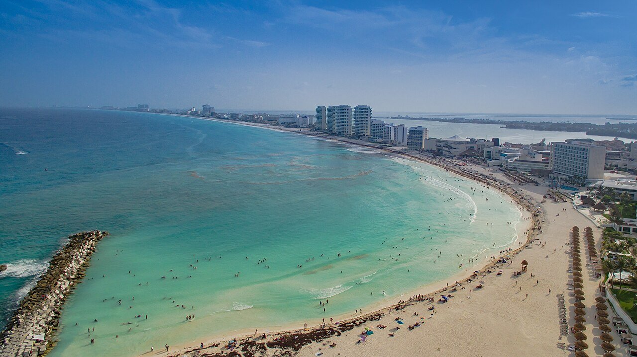 Turquoise Caribbean water along the Cancun shoreline