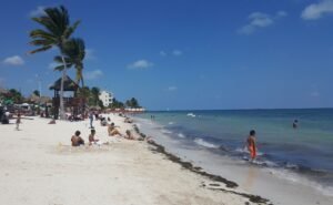Public beach in the Cancún Hotel Zone, Quintana Roo, Mexico