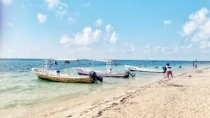 Beach scene in Puerto Morelos, the coastal town where Dreams Riviera Cancun Resort and Spa is located